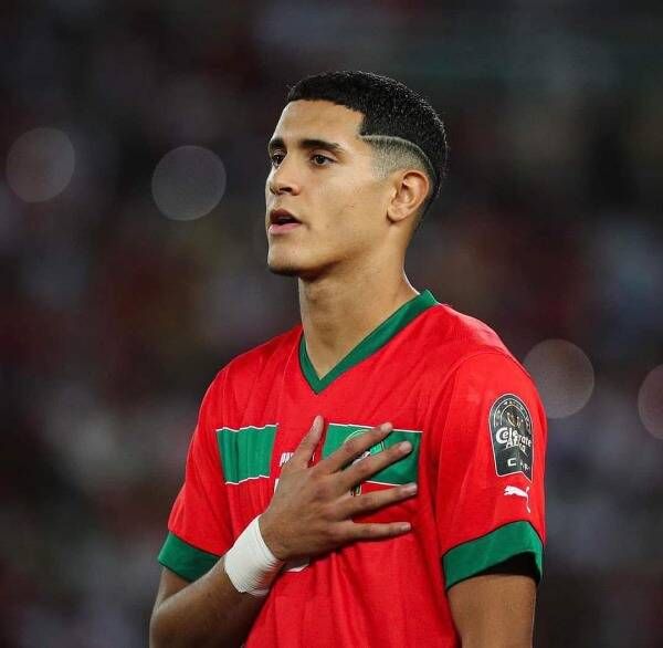 أيمن الوافي