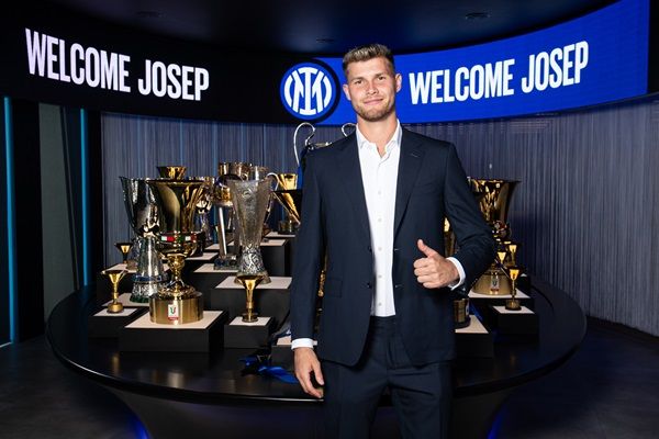 من تقديم جوسيب