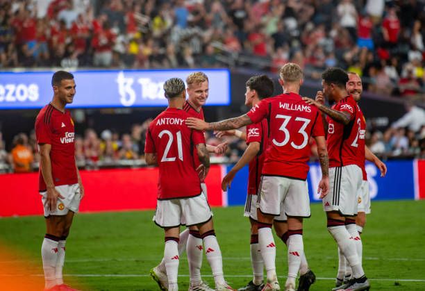 لاعبو مانشيستر يونايتد