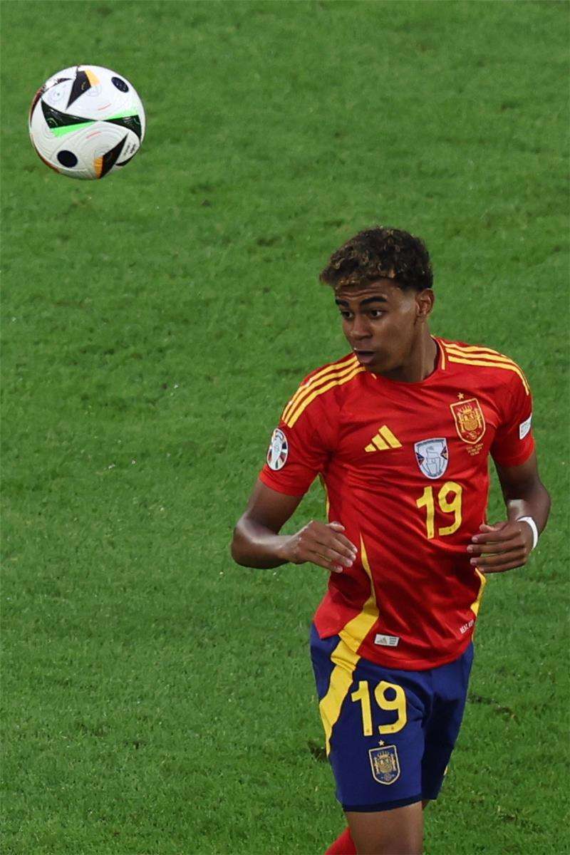 لامين يامال