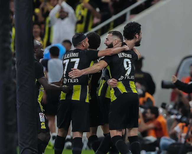 لاعبو اتحاد جدة