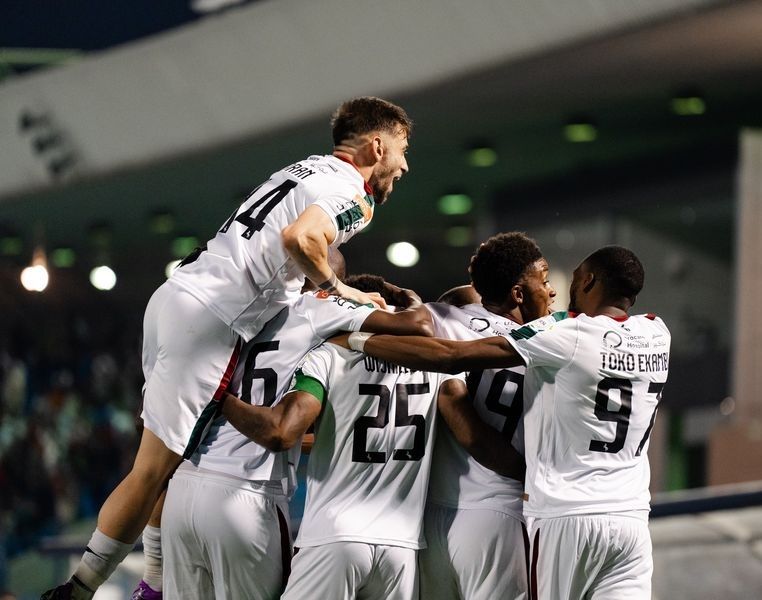 لاعبو الاتفاق