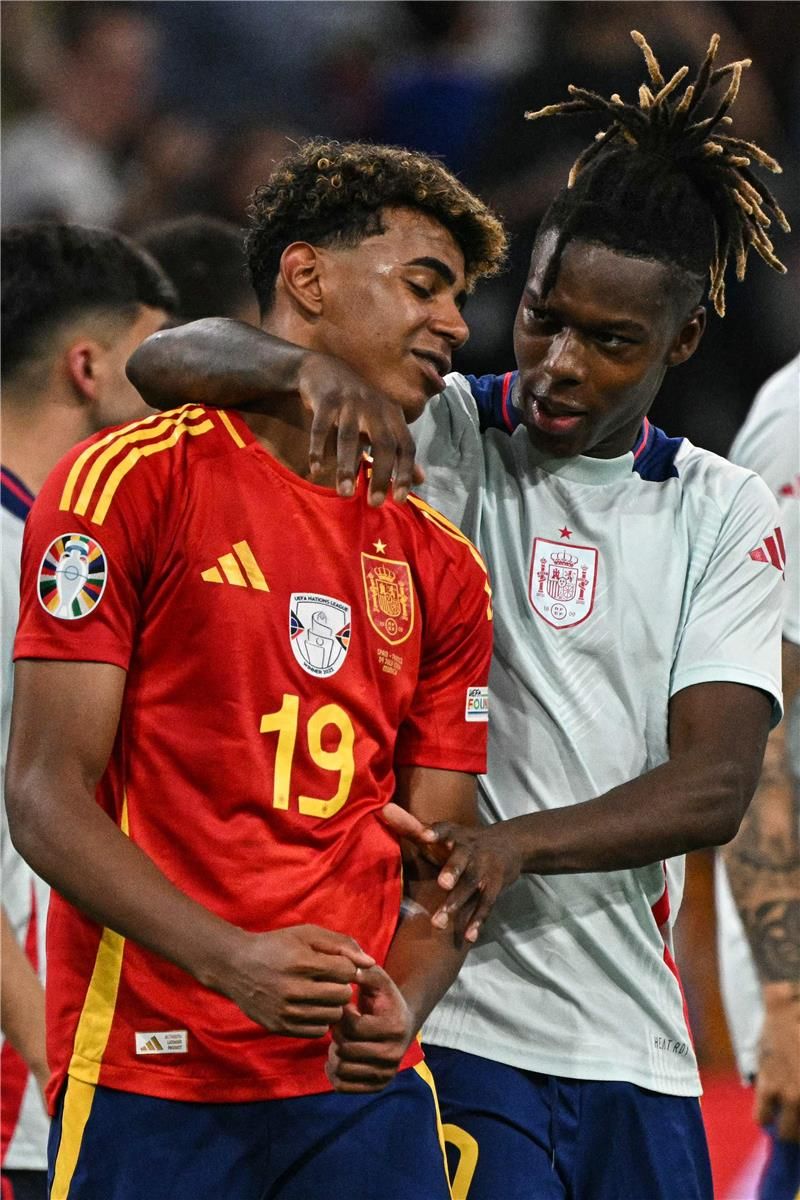 لامين يامال ونيكو ويليامز