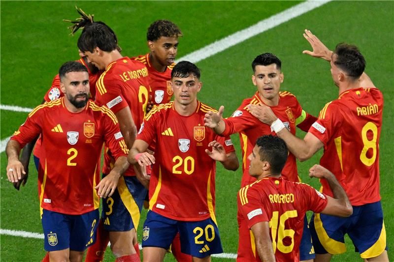 لاعبو منتخب إسبانيا