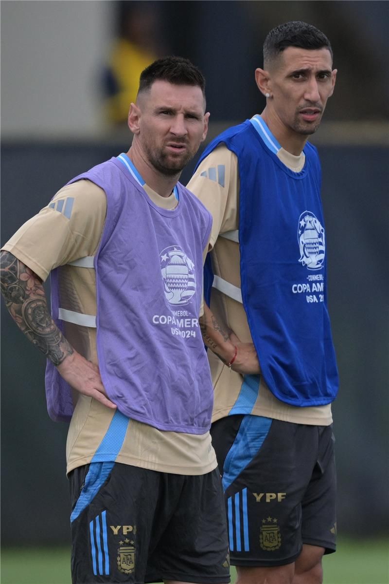 دي ماريا وميسي