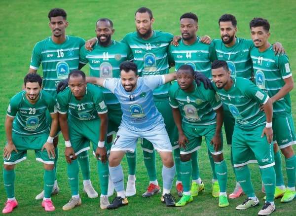 محمد الهنائي