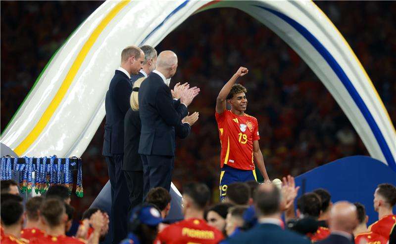 لامين يامال