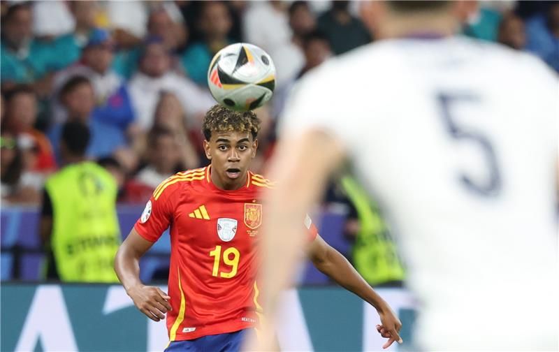 لامين يامال