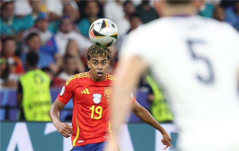 لامين يامال