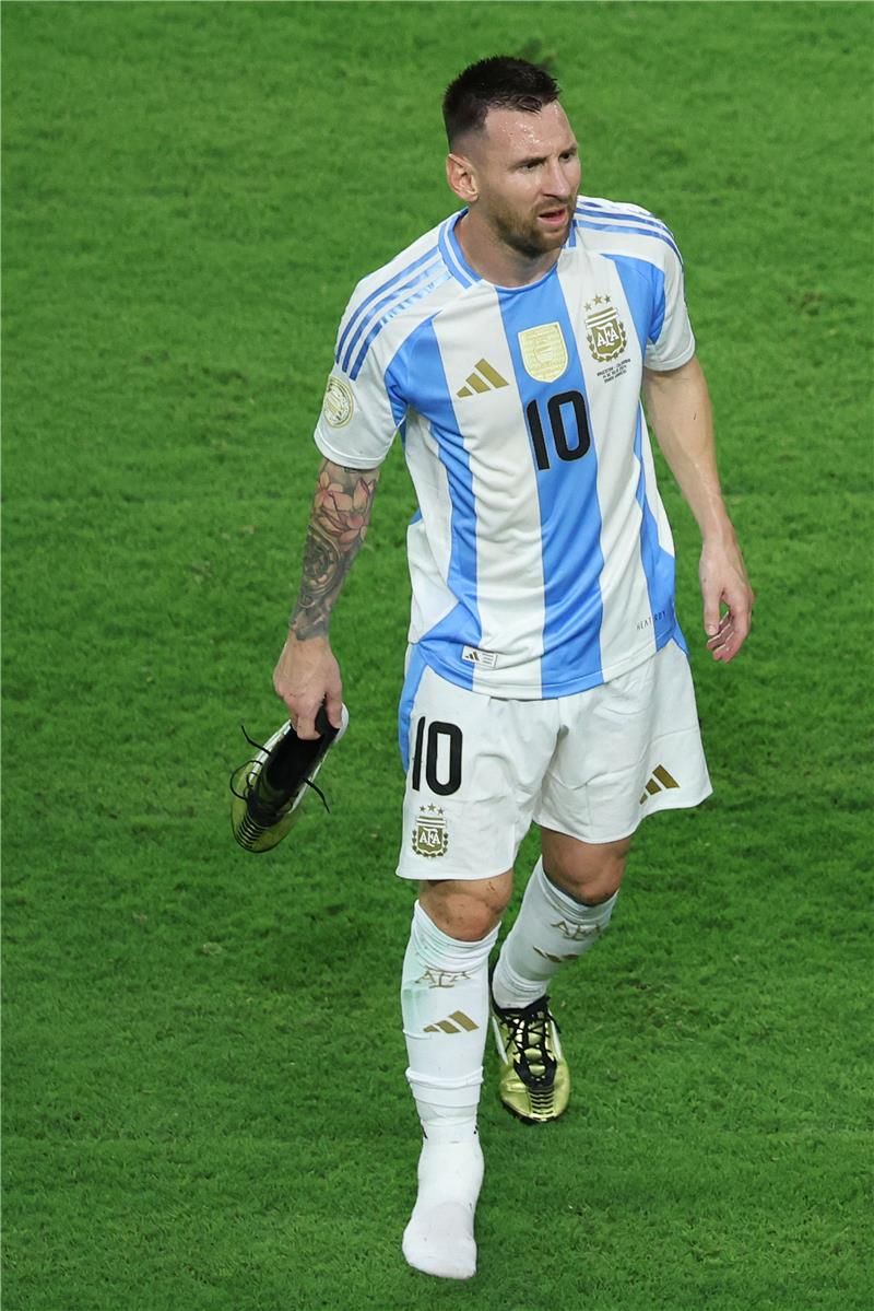 ليونيل ميسي