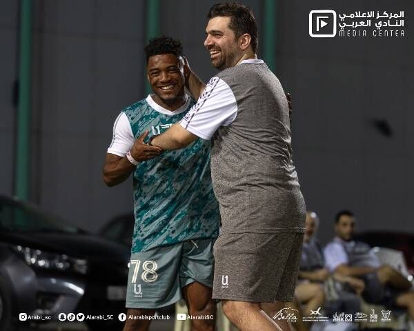 من مران الفريق - صورة رسمية من حسابات النادي