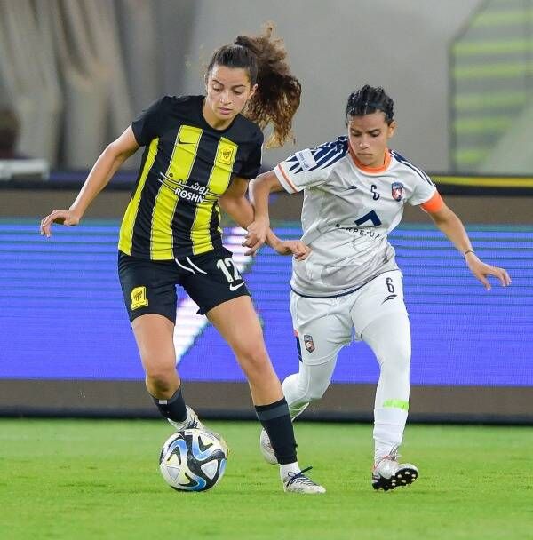 ليلى إسكندر