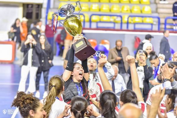 لاعبات طائرة الزمالك