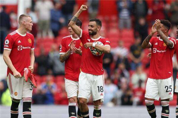 لاعبو مانشستر يونايتد