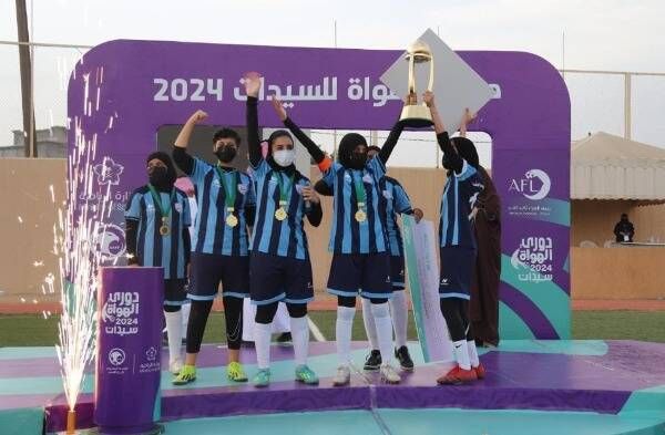 من تتويج مواهب بيشة بدوري الهواة