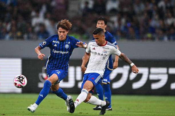 من المواجهة