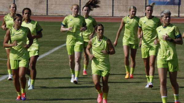 تدريبات أستراليا في مارسيليا الفرنسية