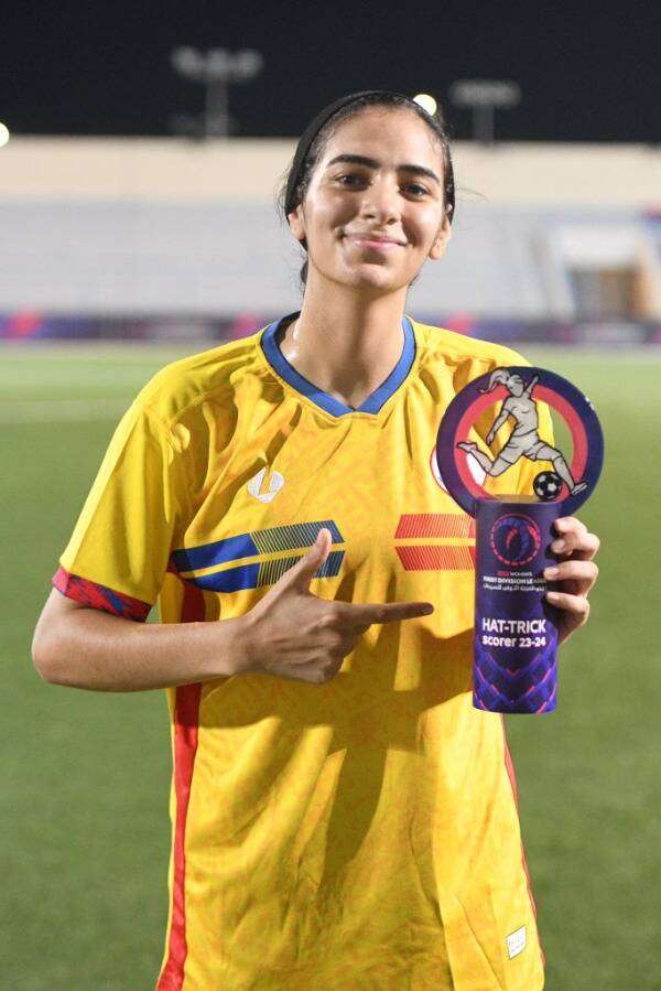 يارا الفارس