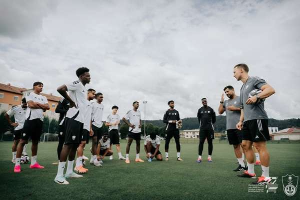 من تدريبات الأهلي