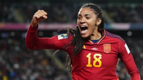 سلمى بارالويلو