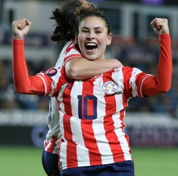 جيسيكا مارتينيز