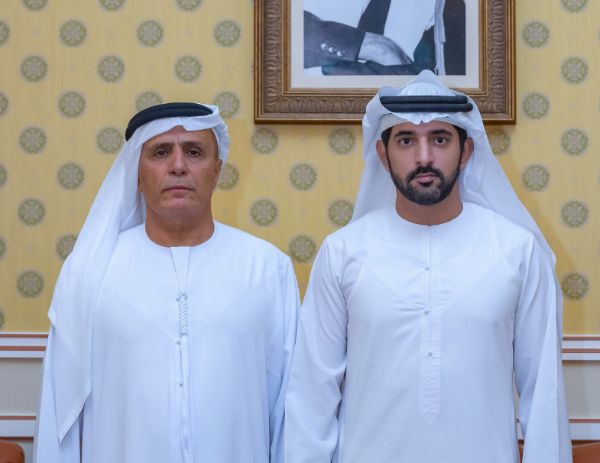 من الاجتماع