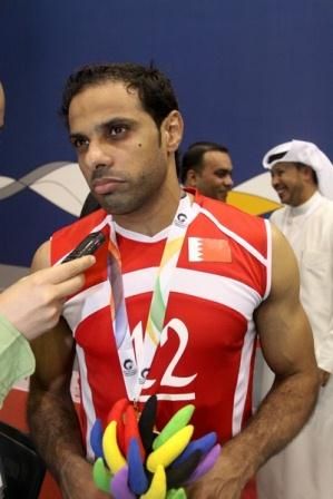 صادق المحسن كابتن المنتخب البحريني