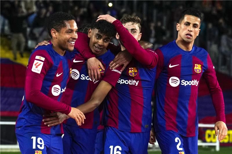 لاعبو برشلونة