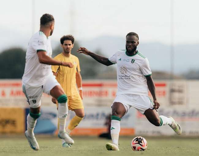 من المواجهة