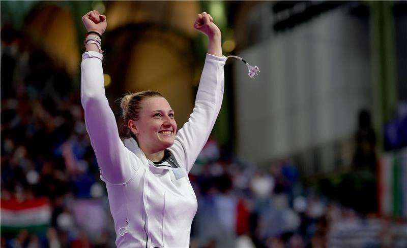 إستر موهاري