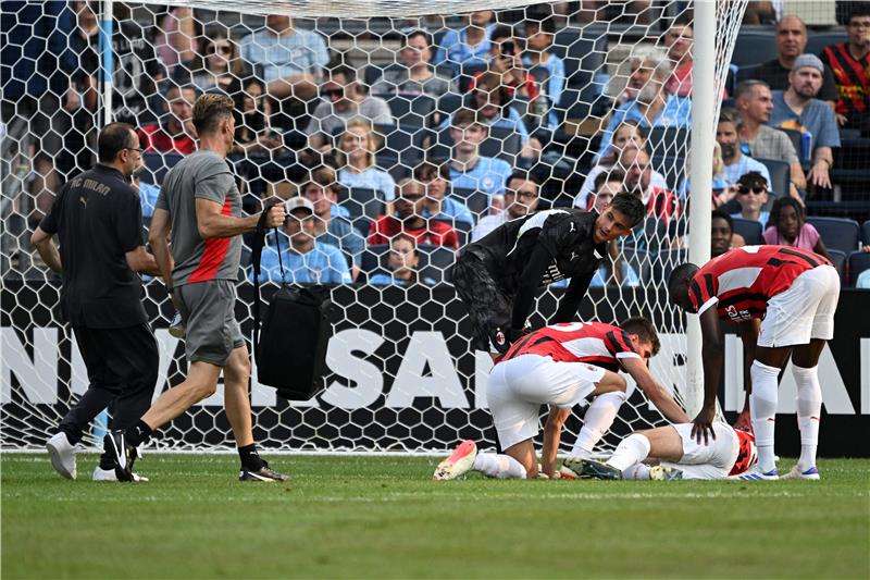 لحظة إصابة أليساندرو فلورينزي