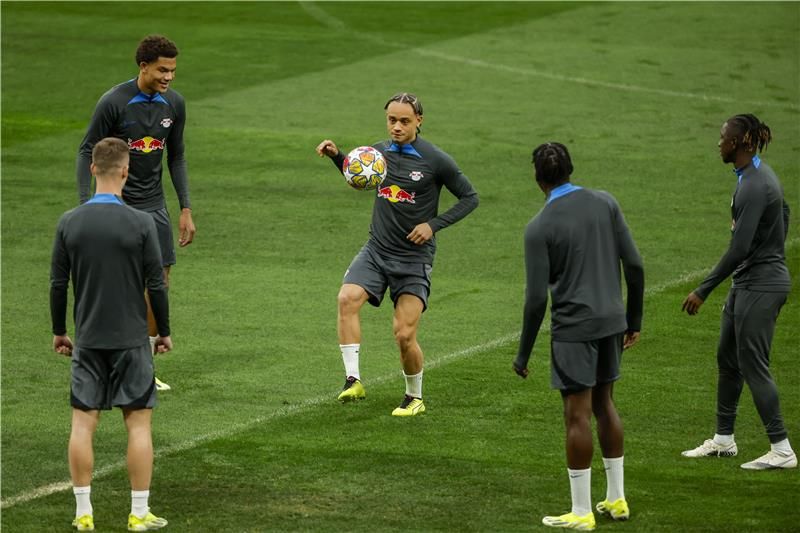 تشافي سيمونز