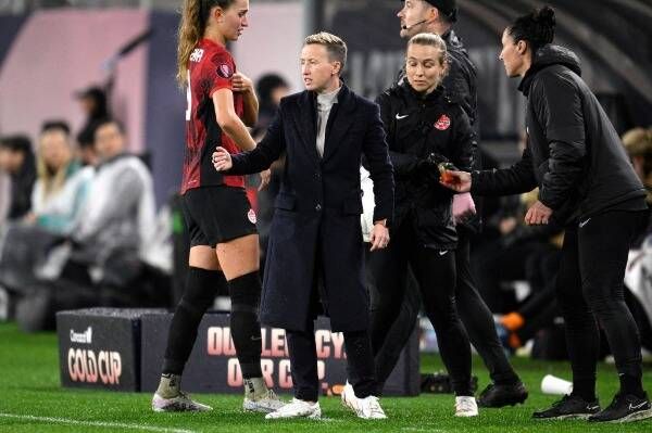 المدربة بيف بريستمان