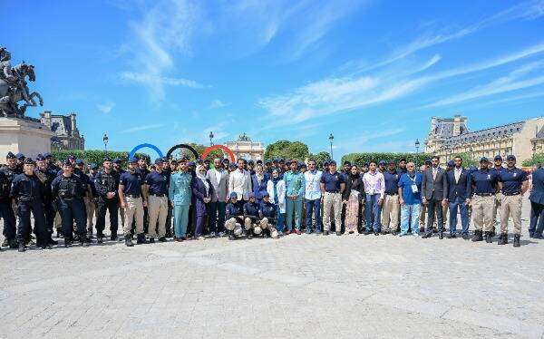 البعثة الإماراتية