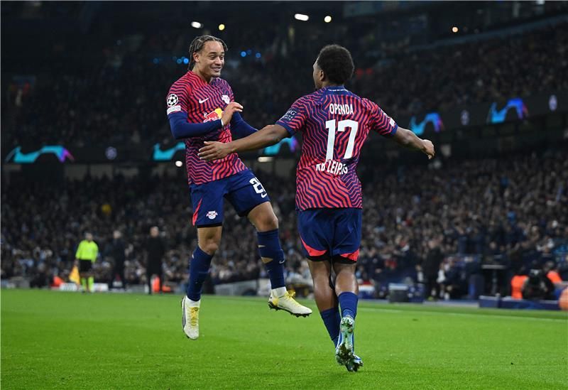 تشافي سيمونز