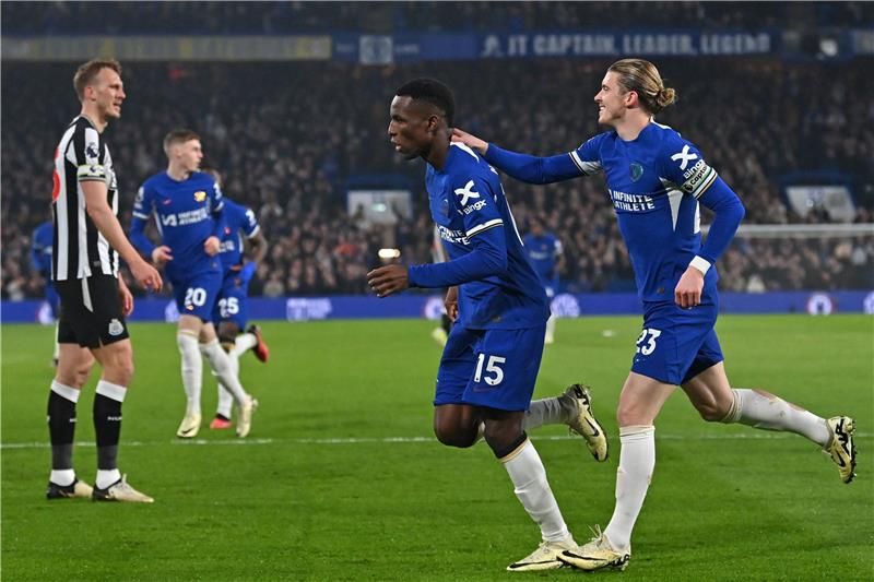 لاعبو تشيلسي