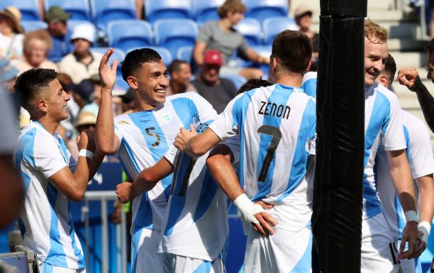 لاعبو المنتخب الأولمبي الأرجنتيني