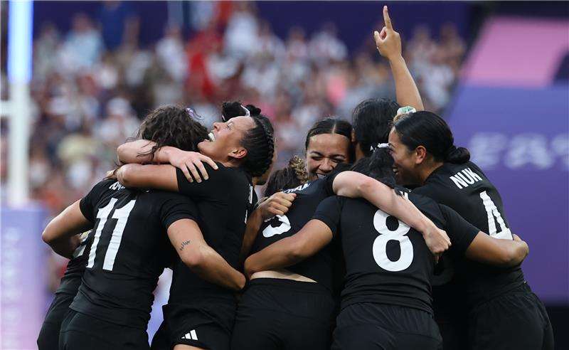 فرحة لاعبات نيوزيلندا