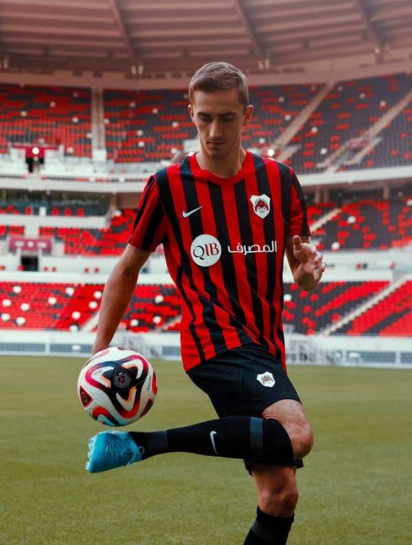 جوليان دو سارت