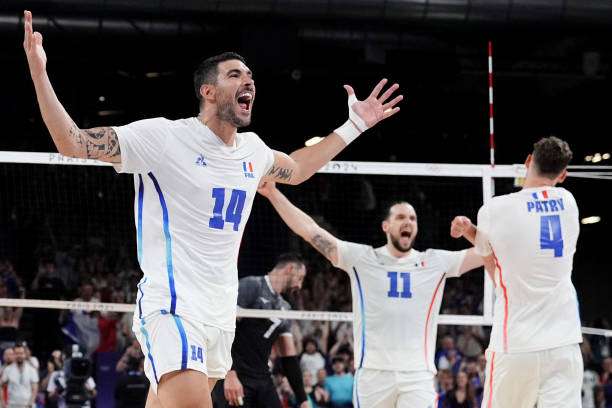 من المواجهة