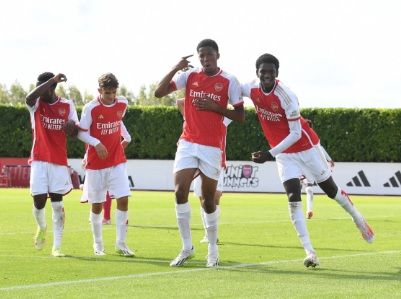 لاعبو آرسنال