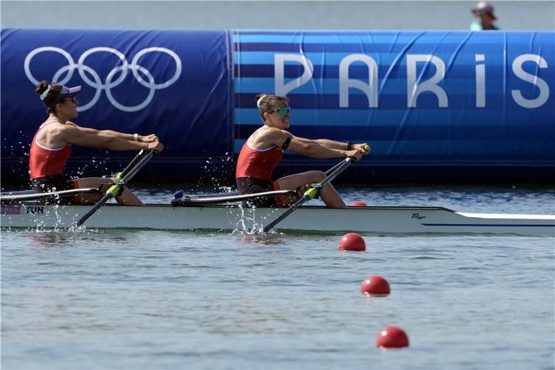 خديجة الكريمي وسلمى الزوداي