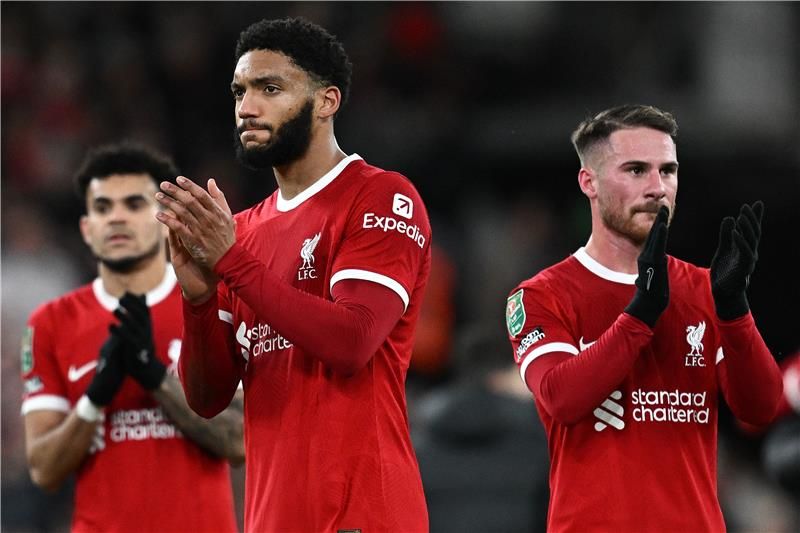 لاعبو ليفربول