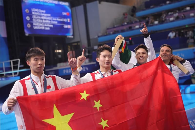 الفريق الصيني