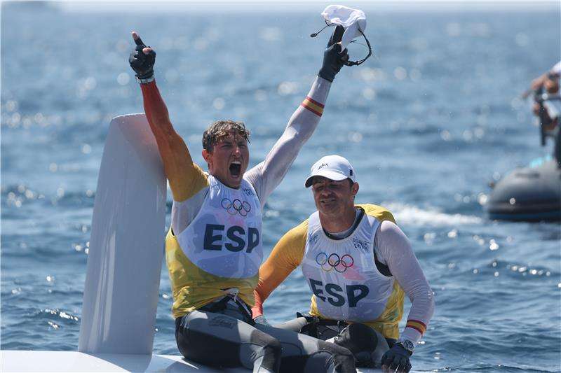 ثنائي الشراع الإسباني