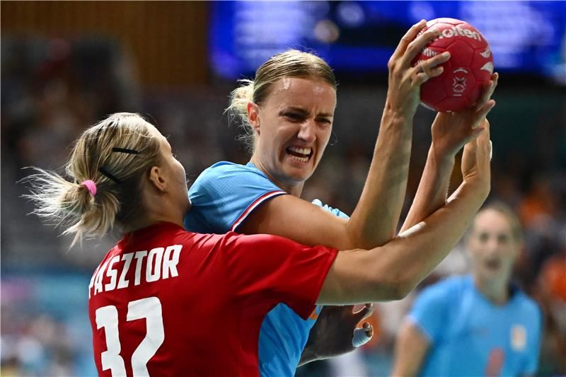 من المواجهة