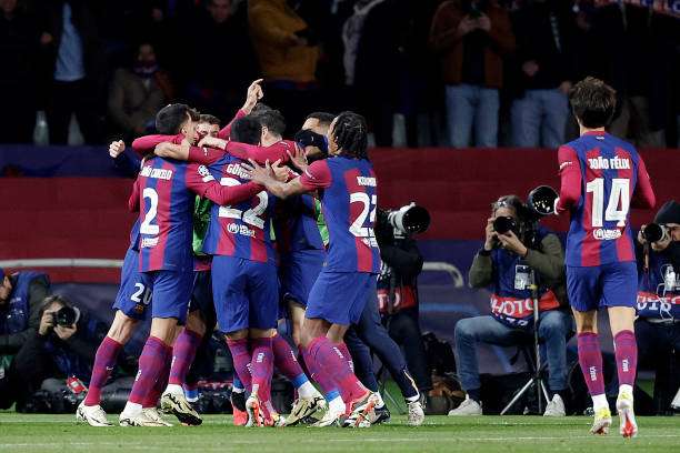 لاعبو برشلونة