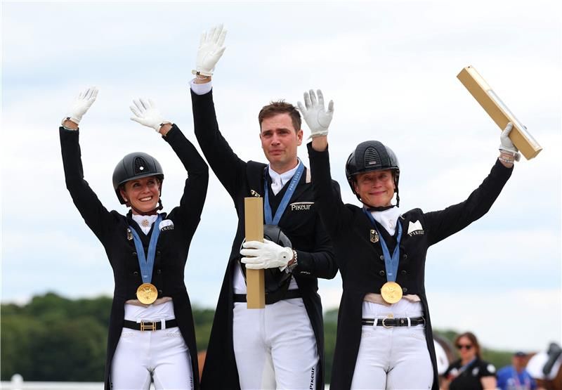 20240803-afp_368w482_afp