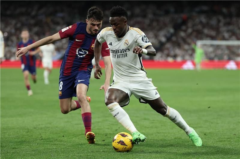 كلاسيكو سابق بين ريال مدريد وبرشلونة