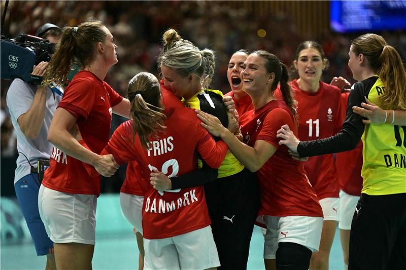 لاعبات منتخب الدنمارك